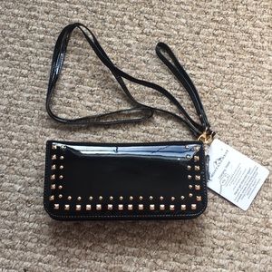 Charging Crossbody Wallet/Wristlet